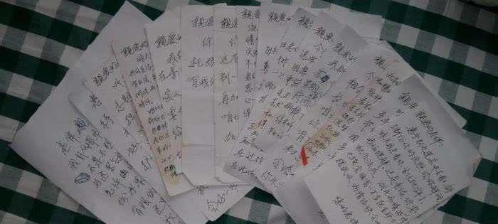 用35封小情书，找到属于你的爱情密码（从情书中找到真爱的秘诀，解锁幸福密码）