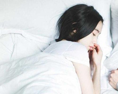 如何成功挽回男友？（掌握三个有效方法，让你重拾爱情）