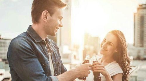 如何知道你的男人是否真爱你（从这15个方面看出他对你的感情是否真诚）