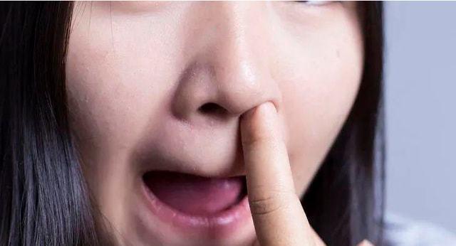 女人高攀会导致的负面影响（探究女人高攀的原因及后果，了解如何避免女人高攀的危害）