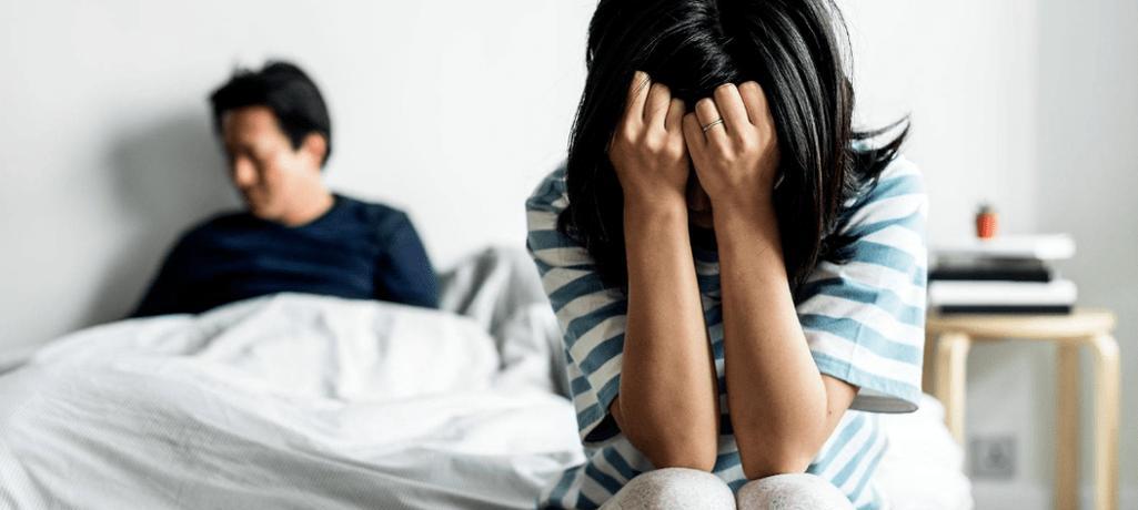 婚内出轨离婚的处理方式（女方如何应对？）