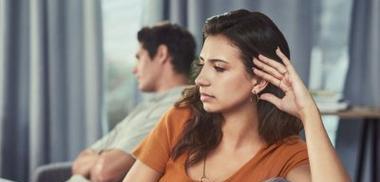 老婆变心了怎么挽回？成功的3大关键！（如何重建夫妻关系？5个实用建议教你如何让她重新爱上你！）