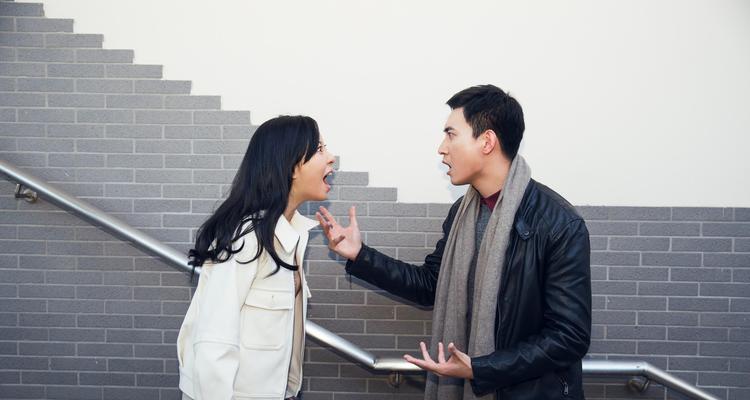 挽回女友，何时该放手？（如何判断是否放弃，看这几个标志）