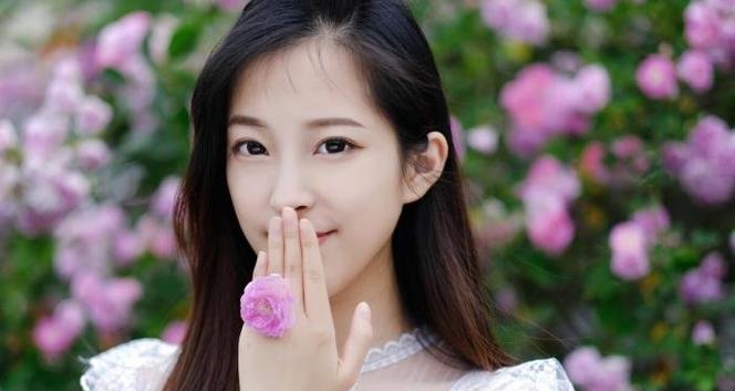 重新挽回被伤害的女性——重建自尊的秘诀（如何消除创伤，摆脱过去的阴影，拥抱美好的未来？）