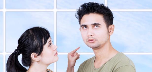 婚姻危机中的挽回策略（正确应对婚外情，成功挽回妻子）