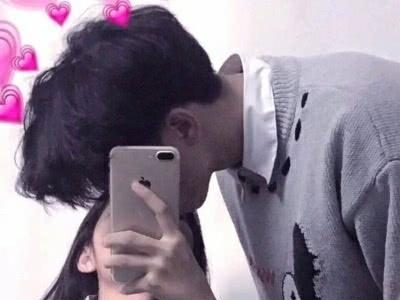 男生吃醋的细节揭秘（从话语中察觉他的情绪变化，感知他的内心世界）
