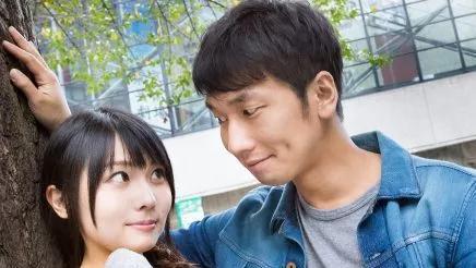 街头搭讪成功的秘诀（如何做好搭讪，提高成功率）