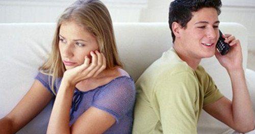 男人出轨后如何挽救婚姻？（婚姻危机、忠诚、沟通、信任、自我检讨）