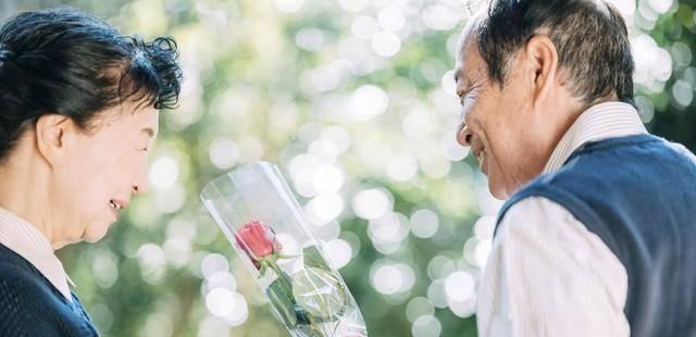 离不开他，我该如何挽回前男友？（分手后的遗憾，让我决定争取重修旧好）