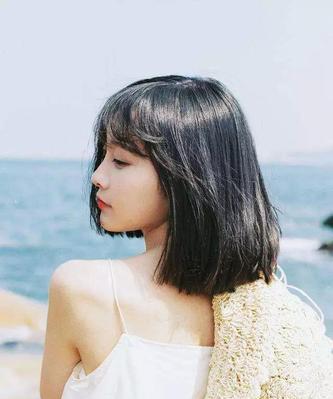 集智慧美貌于一身的三大星座女（探秘巨蟹座、天秤座和双鱼座女的内在魅力）