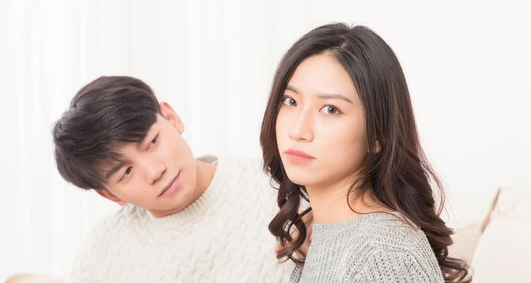 如何挽回她的心（15个段落，助你重获她的芳心）