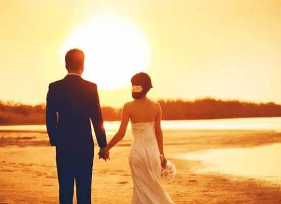 婚姻幸福女人的特征（幸福婚姻的秘诀和生活方式）
