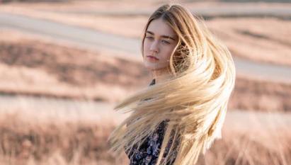 如何挽回嫌你烦的前女友？（15个有效方法帮你重获她的心）