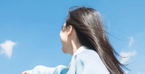 约会攻略（追女孩最忌讳的行为和态度，学会避免才能成功赢得芳心）
