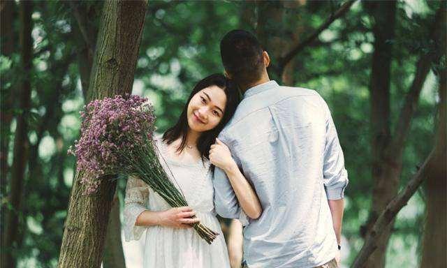 老公出轨，如何挽回妻子？（机智举措教你救回婚姻）