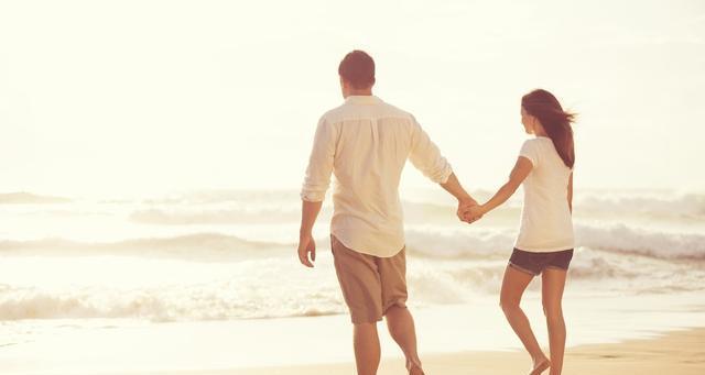 婚姻关系出现问题，如何挽回？（婚姻危机，从心理、行动两方面入手，拯救婚姻生活！）