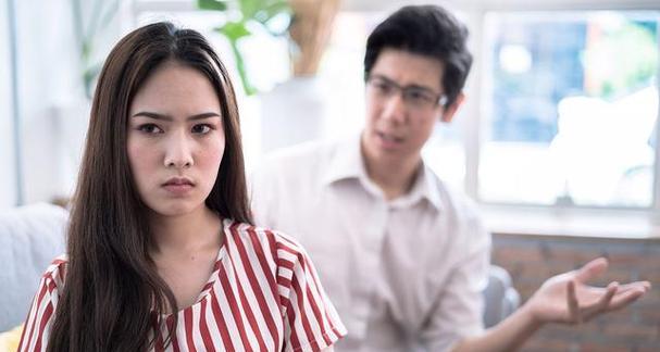 女生小心眼究竟是什么？（男生视角下的女生小心眼，真相揭秘！）