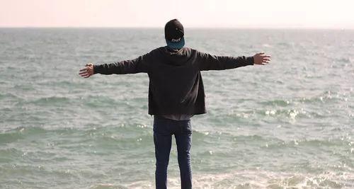 男人的视角下，看世界（一个男人对人生的角度探究）