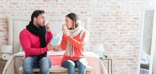 当你爱上两个人，应该如何选择？（面对两个人的爱情，该怎么取舍？）